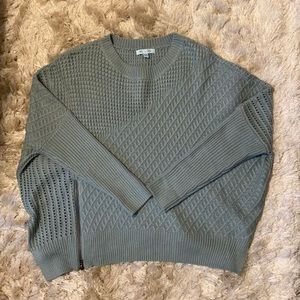 VICI Mountain Peak Sweater